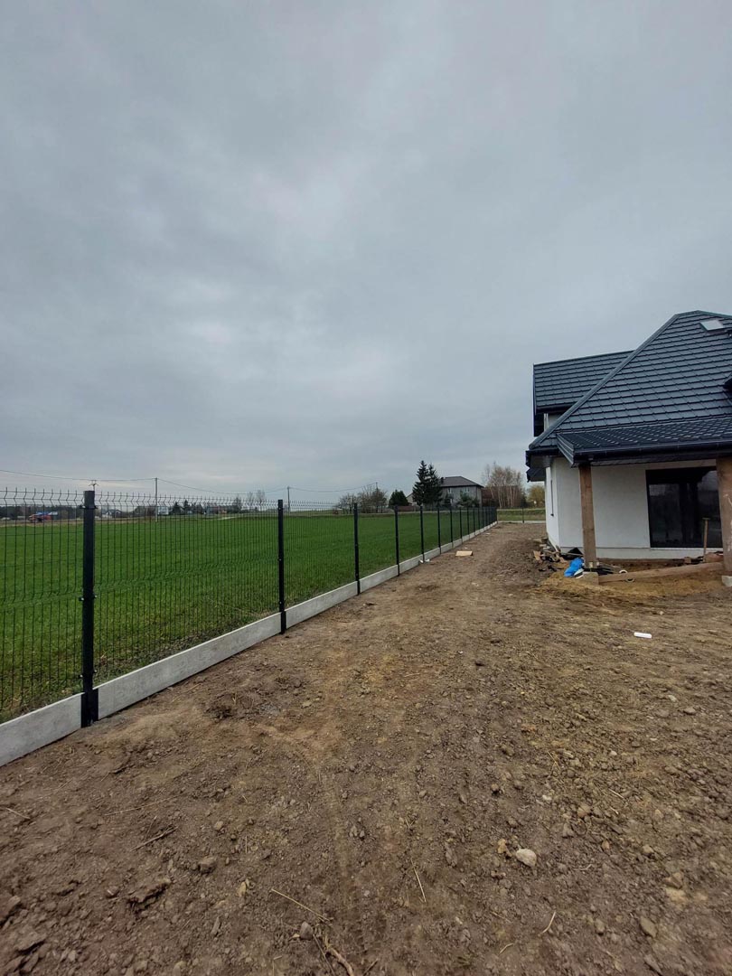 Ogrodzenie panelowe. Ogrodzenia. SILD. System ogrodzeń.