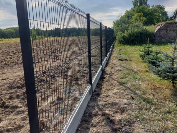 Podmurówka prefabrykowana. Ogrodzenia. System ogrodzeń SILD.