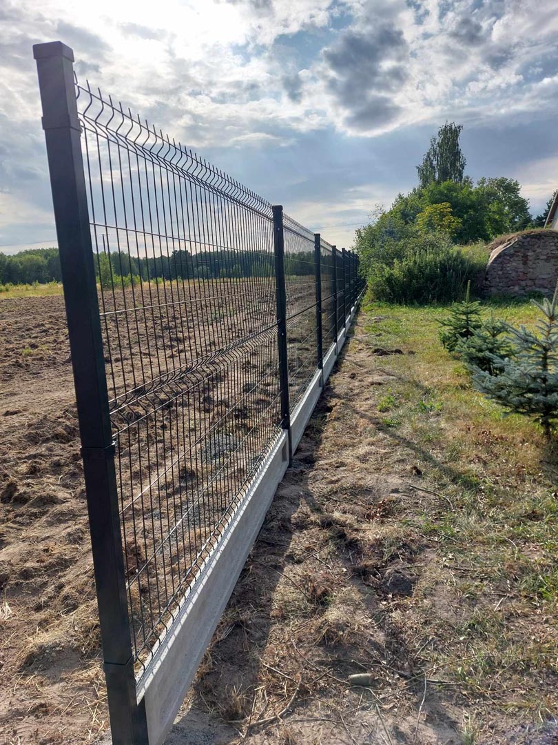 Podmurówka prefabrykowana. Ogrodzenia. System ogrodzeń SILD.