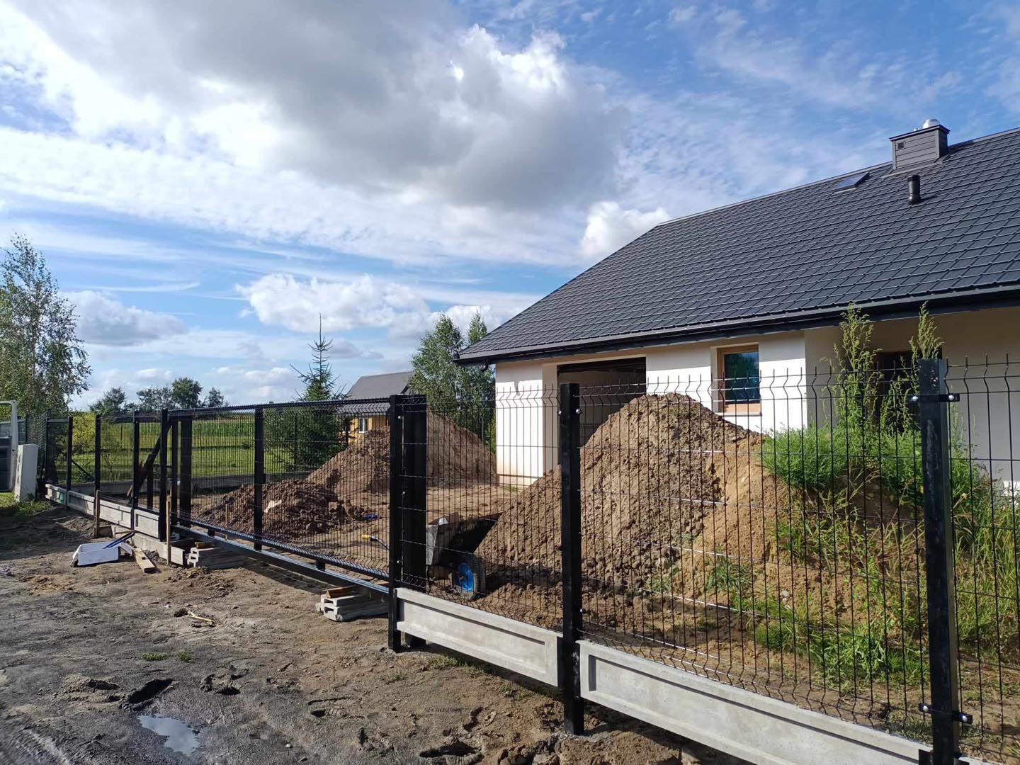 Ogrodzenia panelowe. Podmurówka prefabrykowana. Ogrodzenia. System ogrodzeń SILD.