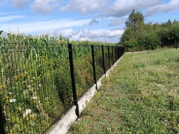 Podmurówka prefabrykowana. Ogrodzenia. System ogrodzeń SILD.