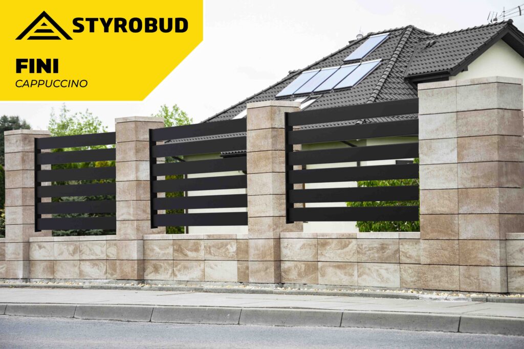 Ogrodzenie z pustaków ogrodzeniowych. Ogrodzenia Styrobud Fini. System ogrodzeniowy SILD.