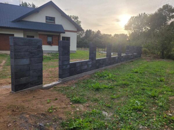 Realizacja ogrodzenia SILD przy posesji - zdjecie 13
