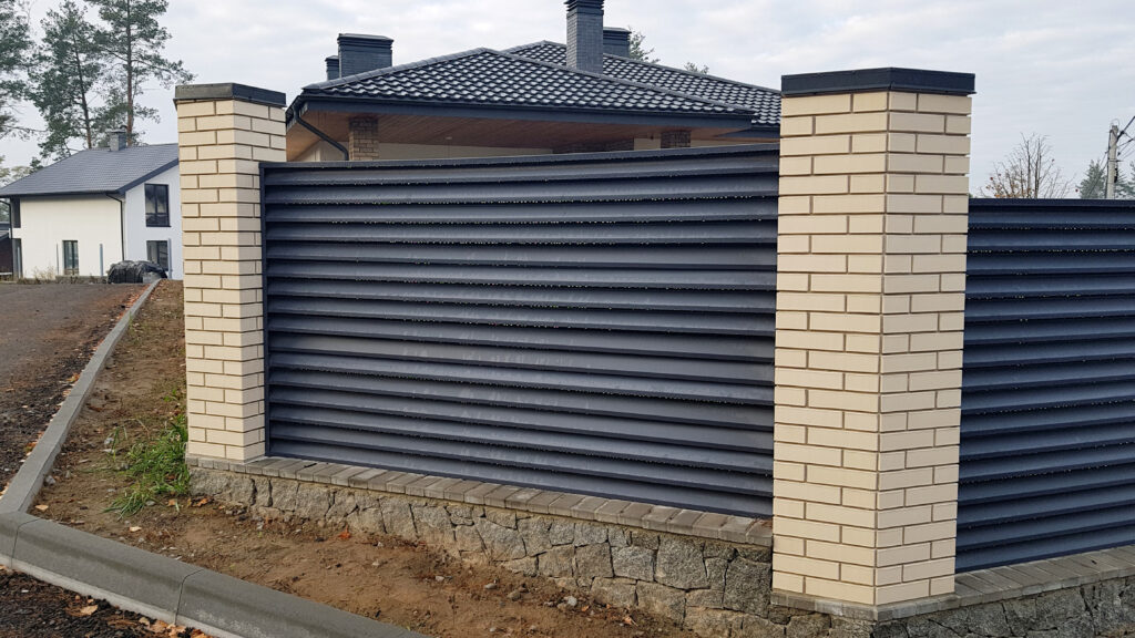 Kiedy wymienić ogrodzenie