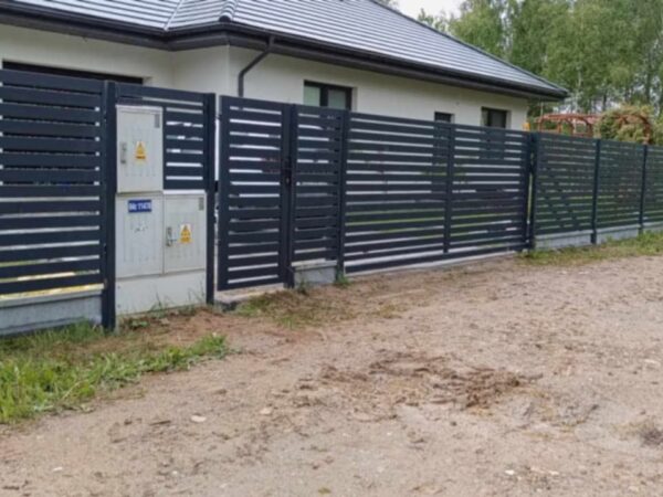 Realizacja ogrodzenia SILD przy posesji - zdjecie 67