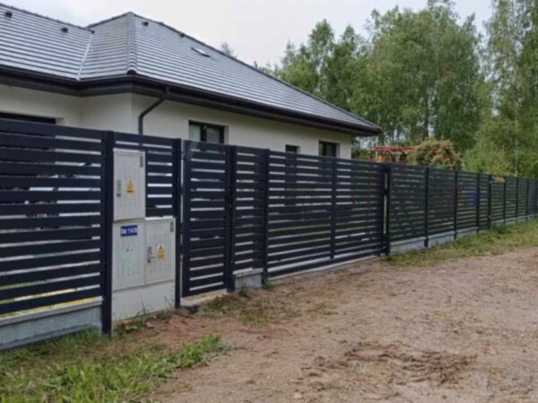 Realizacja ogrodzenia SILD przy posesji - zdjecie 70